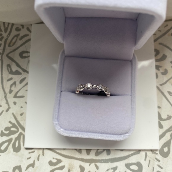 Bling ring - Picture 2 of 3